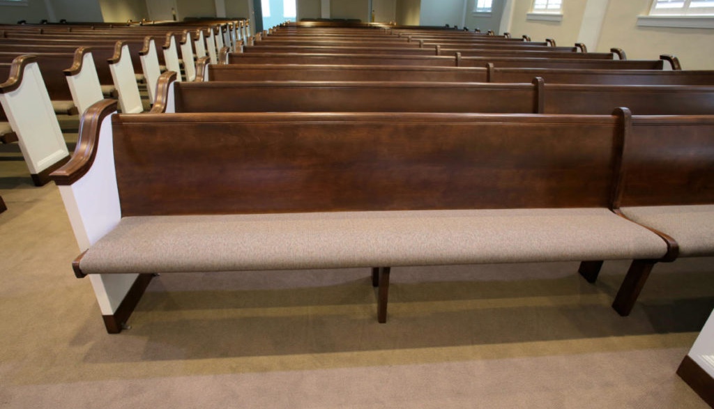 Comprehensive Guide to Modern and Traditional Church Chairs | Bible ...